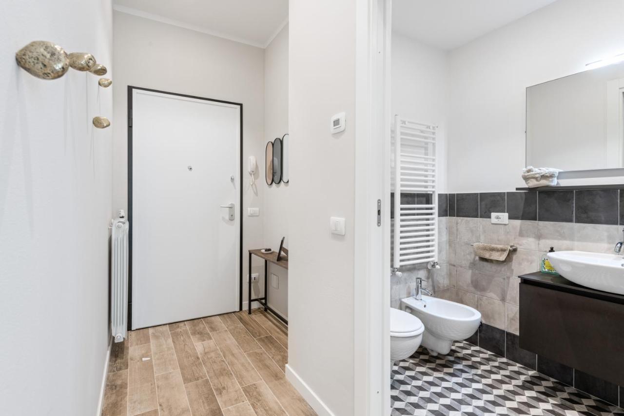 Апартаменты Maragliano Cozy Flat With Balcony Флоренция Экстерьер фото
